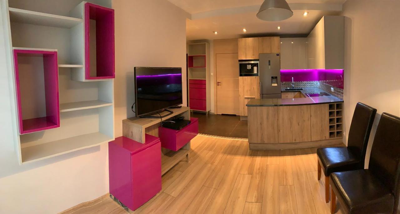 Apartament One Ogrodek I Parking Гожув-Велькопольски Экстерьер фото