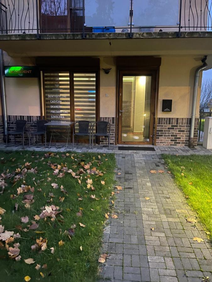Apartament One Ogrodek I Parking Гожув-Велькопольски Экстерьер фото