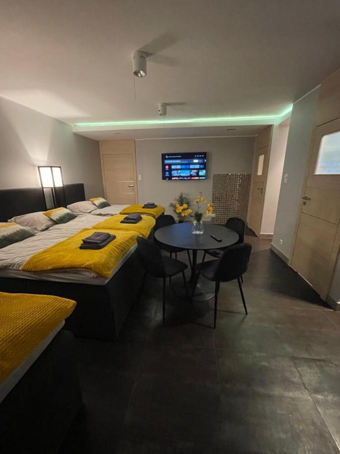 Apartament One Ogrodek I Parking Гожув-Велькопольски Экстерьер фото
